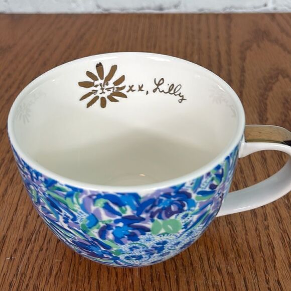 Lilly Pulitzer Blue Lion Floral Beverage Mug 12oz. - Picture 2 of 6